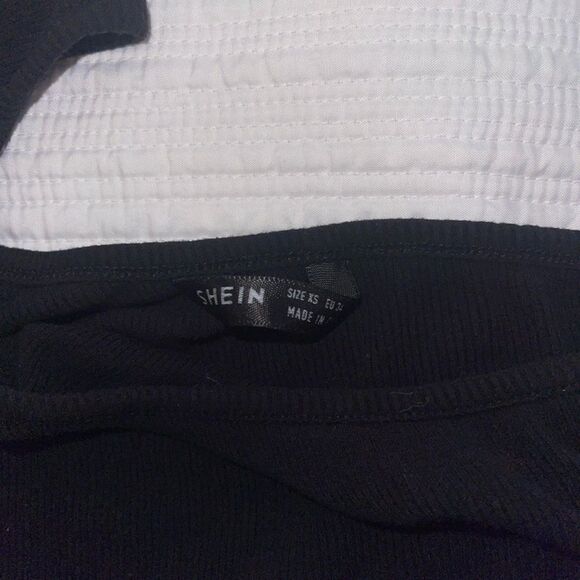 Chic Black & Plaid Fall-Winter Outfit Bundle – SHEIN & Forever 21 – XS/S - Picture 6 of 9